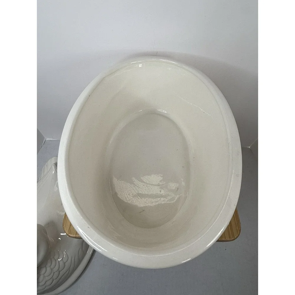 Vtg Ceramic Duck Goose Covered Dish Tureen Casserole Nesting Cottagecore Kitchen